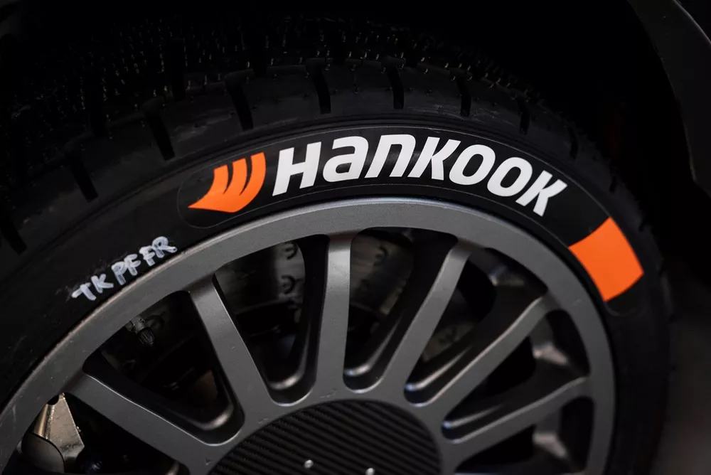 Neum&aacute;tico Hankook