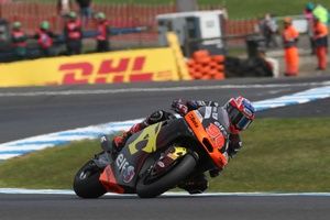 Moto2: Moreira aproveita queda de González e assume liderança do campeonato; Dixon vence na Malásia