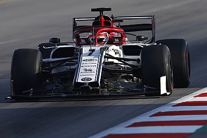 Alfa Romeo'nun tasarımı Hakkinen'i de şaşırtmış