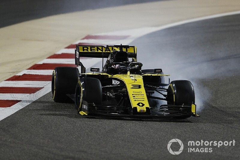 Abiteboul : Les problèmes de Renault sont "frustrants et inacceptables"