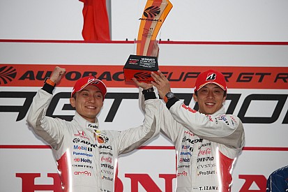 ホンダ同士討ちで得た勝利……ARTA NSX-GTの伊沢拓也「正直素直に喜べない」