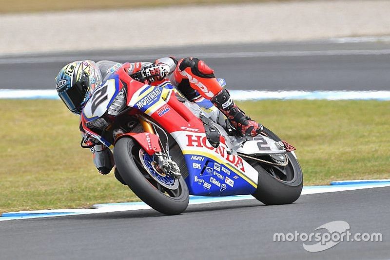 Honda WSBK gains likely to "take time", warns Camier