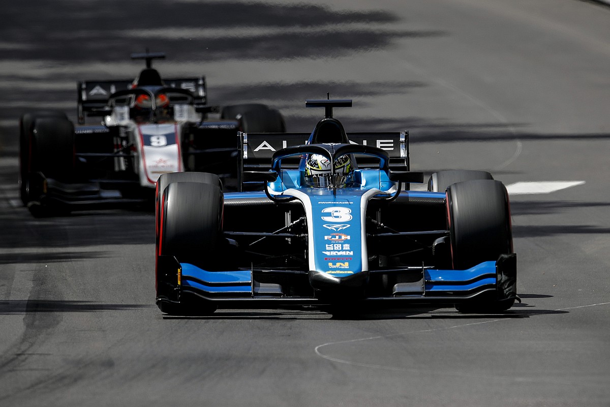 Zhou wint Formule 2-race Monaco, drama voor Lundgaard
