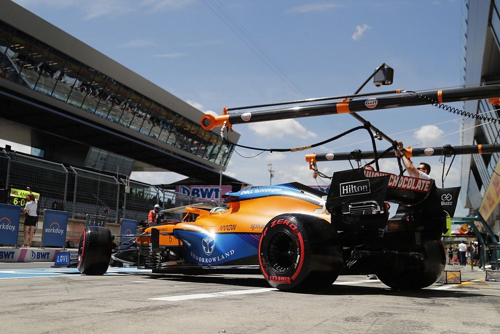Ricciardo potrenuje w domu