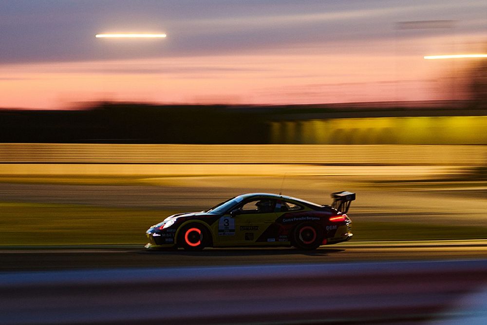 Carrera Cup Italia, Misano: Scholarship in agguato con Moretti