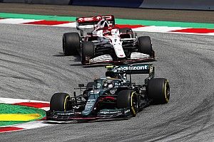 Raikkonen y Vettel dan su versión del absurdo accidente en Austria