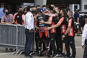 Aleix Espargaro: Aprilia Layak Front Row