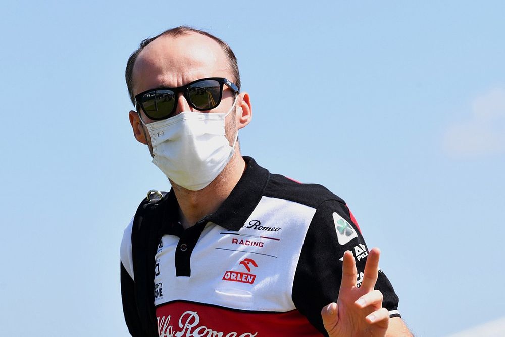 Kubica na celowniku Astona Martina?