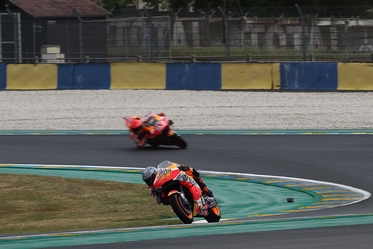 Pol Espargaró: “En Honda la batuta debe llevarla Márquez, que es el piloto más rápido”