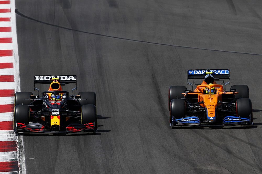 McLaren: Norris puede terminar el año delante de Pérez o Bottas