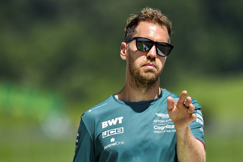 Vettel Ancam Tak Lagi Jadi Pembalap Baik