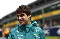 Stroll wyśmiewa plotki