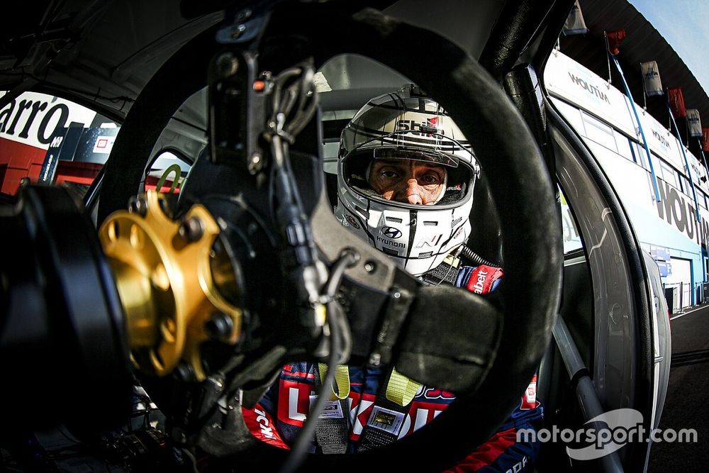 WTCR, Tarquini: "All'Hungaroring per andare ancora a podio"