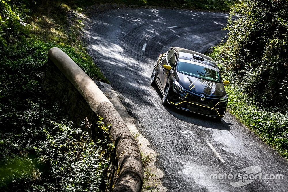ERC: Rachele Somaschini in Ungheria debutta con la Renault