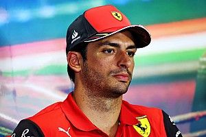 Sainz acaricia la pole: "Esperábamos una clasificación más sencilla"
