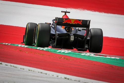 Red Bull выбрала пилотов молодежной программы. В Ф2 поедут шестеро