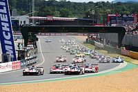 24 uur van Le Mans: Chaos bij de start, Toyota controleert