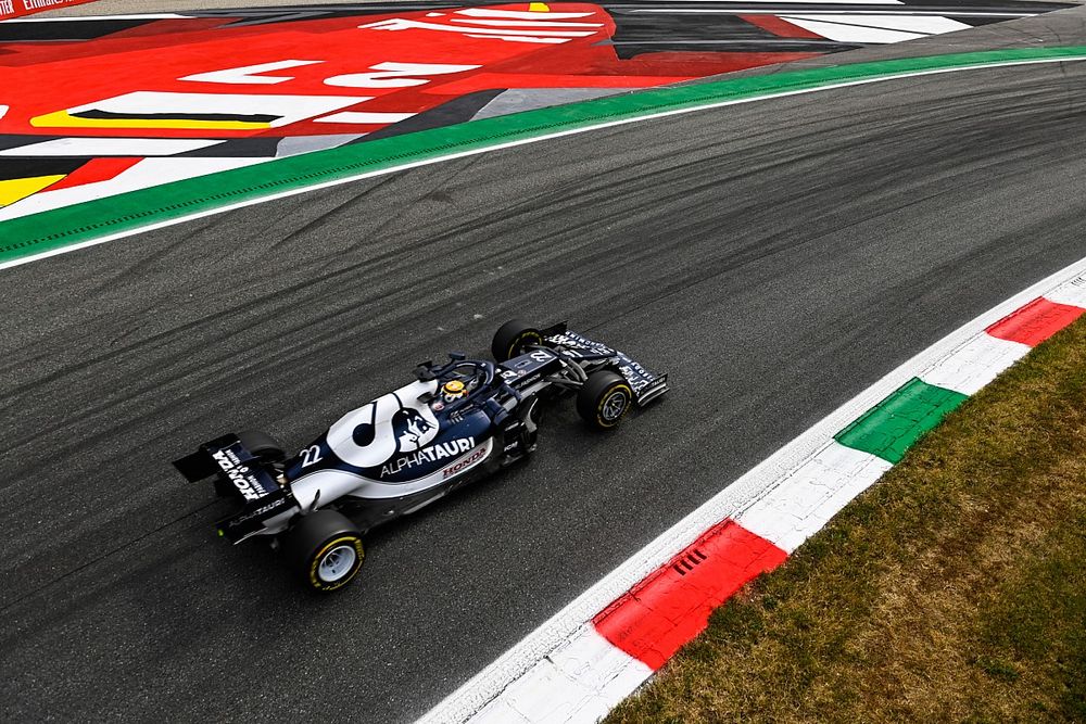 F1イタリアFP2速報:各車ロングランに集中。ハミルトン首位、最多周回の角田裕毅は15番手