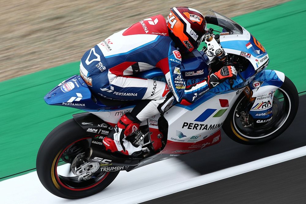 Bendsneyder neemt ondanks moeilijke start punt mee uit Silverstone