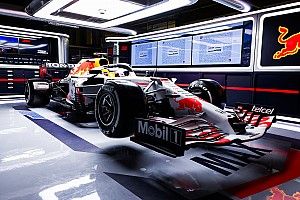 FOTO: Livery Putih Menawan Red Bull untuk Tribute Honda