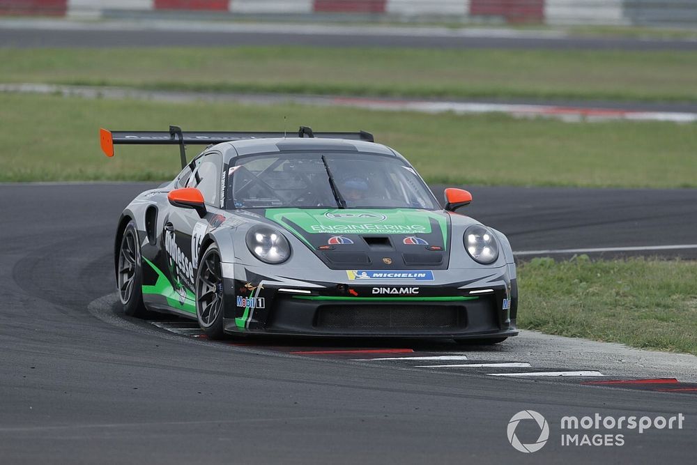 Alessandro Giardelli debutta in Porsche Supercup in Ungheria