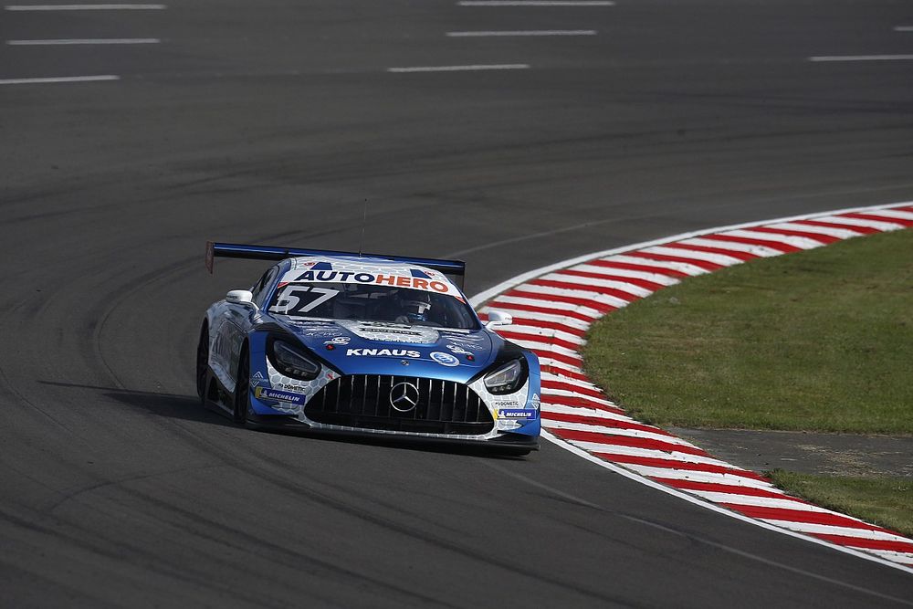 Mercedes vuelve a ganar en el DTM de la mano de Ellis