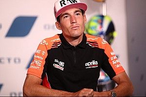 Espargaro: "Orgoglioso di come Aprilia ha appoggiato Maverick"