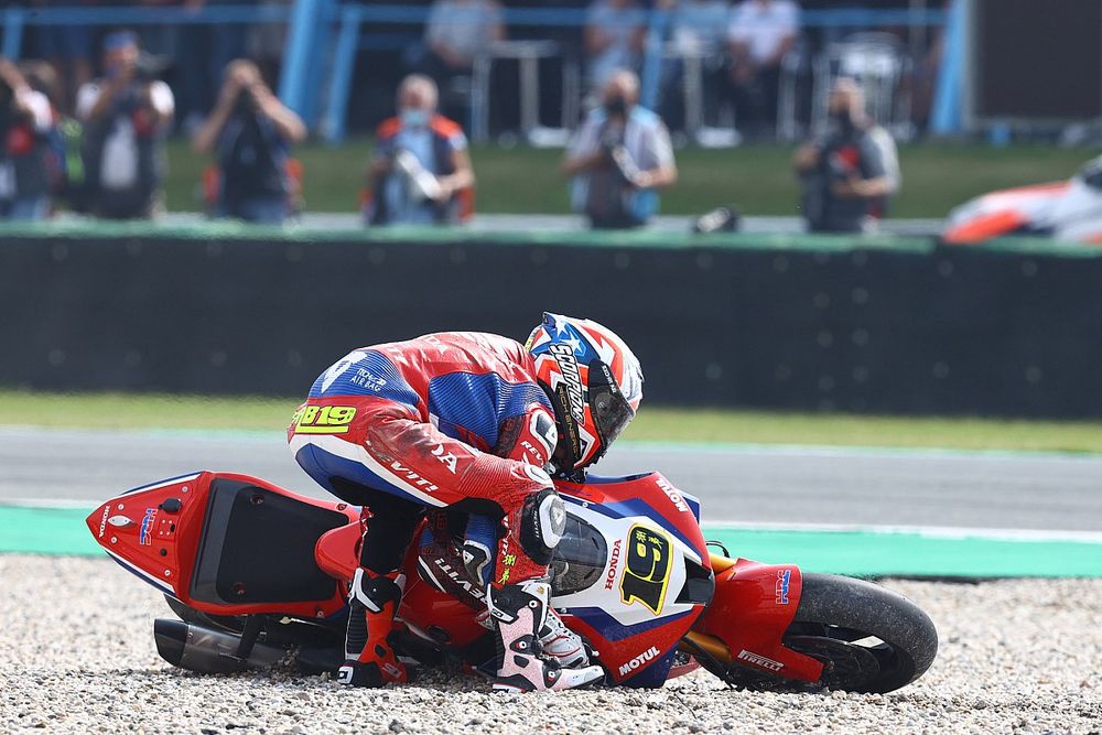 Alvaro Bautista, Team HRC crash