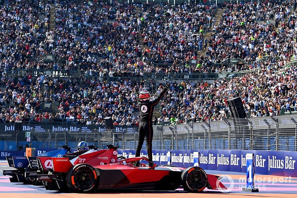 How Dennis dominated Formula E's new generation opener