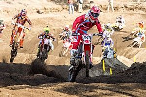 MXGP Argentina: Gajser raih kemenangan perdana, Cairoli finis P9