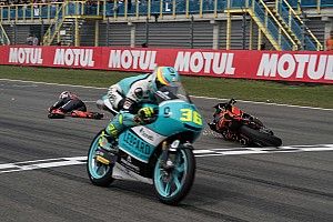 Piloto y moto podrán cruzar la meta por separado en caso de caída