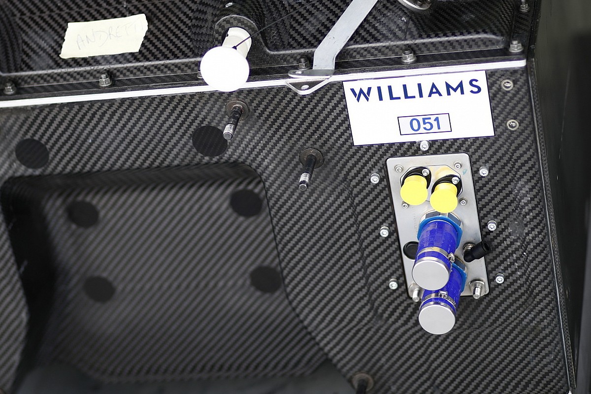 Williams стал поставщиком батарей для гонок на скутерах