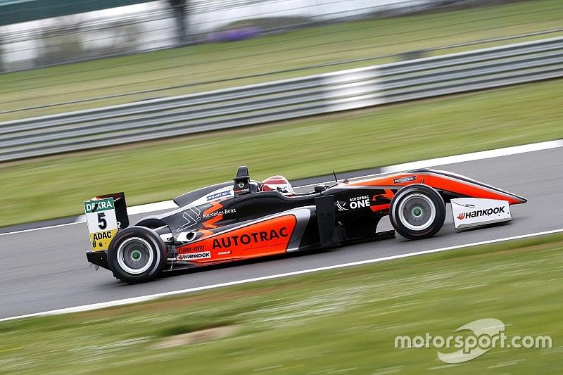 Pedro Piquet, Van Amersfoort Racing, Dallara F317 - Mercedes-Benz