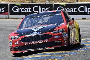Bowyer finishes second despite "tearing the hell out of my car"