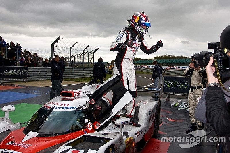 Sébastien Buemi, Toyota Gazoo Racing en parc ferme