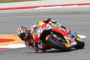 Pedrosa lidera bajo la lluvia en el arranque de Jerez