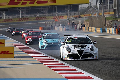 TCR 2017 in Sakhir: Siege für Roberto Colciago und Dusan Borkovic