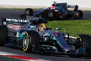 "Hamilton kan hele veld op een hoop rijden na opdonder van Rosberg", zegt Jordan