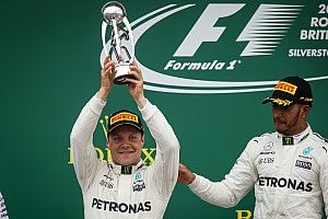 Mercedes'te kalmak isteyen Bottas: Karar Mercedes'in
