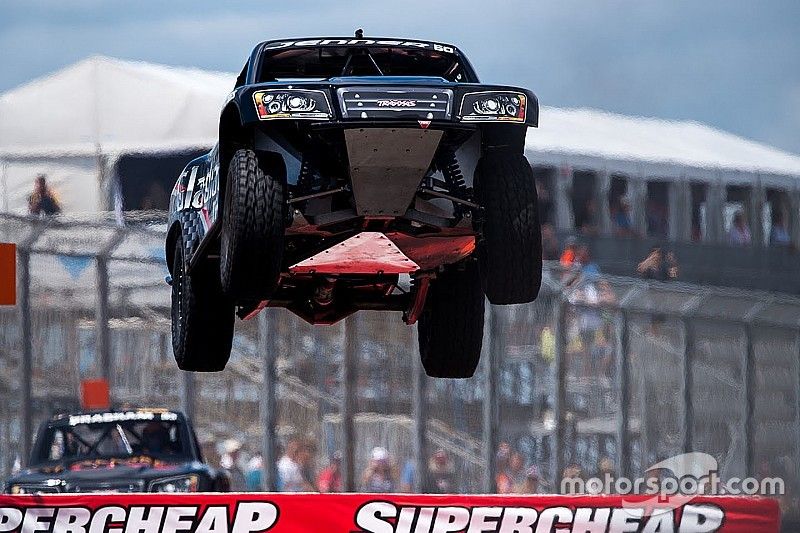 Los Stadium Super Trucks de Robby Gordon serán parte de la Race of Champions