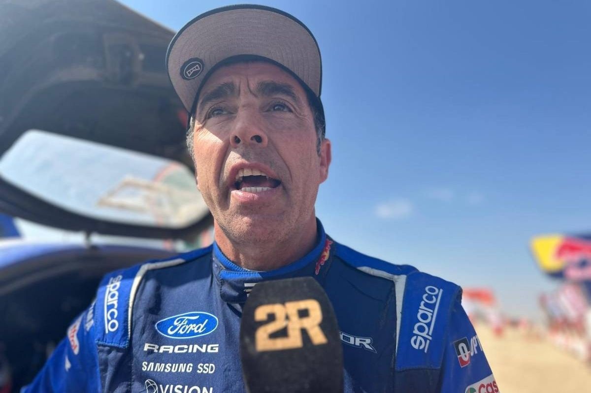 Nani Roma resiste en el Dakar: "La liamos buscando un waypoint, pero seguimos vivos"