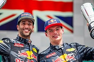 Ricciardo menikmati tantangan dari Verstappen