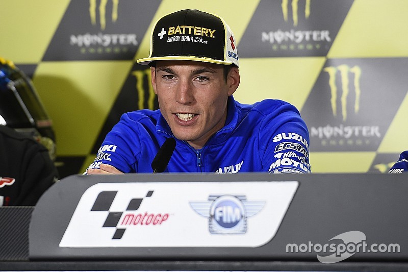 Aleix Espargaro jadi pembalap kedua Aprilia pada 2017