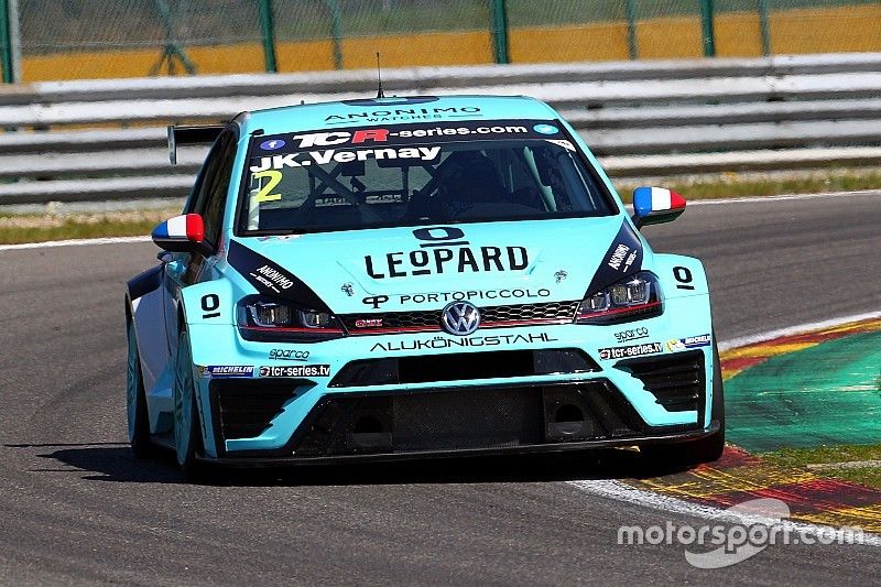 Spa TCR: Vernay beats teammate Comini to claim first win