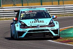 Spa TCR: Vernay beats teammate Comini to claim first win