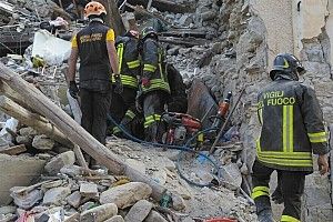 Terremoto nel Centro Italia: ecco le reazioni dei piloti sui social