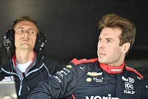 Power “can’t believe” IndyCar restarted in “very dangerous” conditions