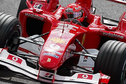 Idegen terepre tévedt egy Ferrari, és ha már ott volt, rekordot döntött - videó