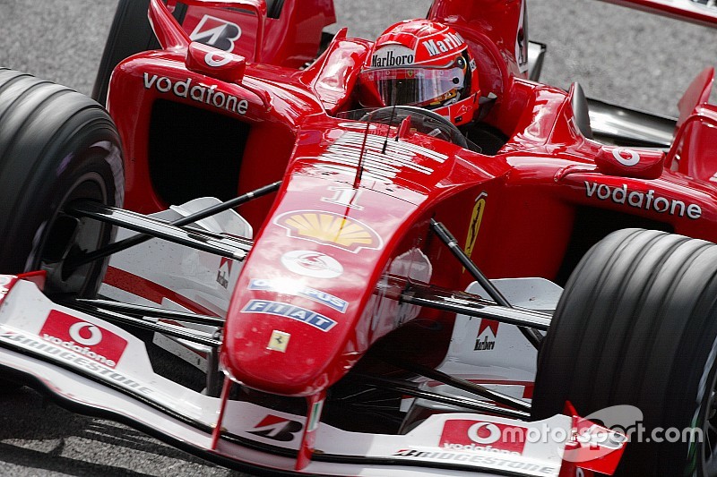 Idegen terepre tévedt egy Ferrari, és ha már ott volt, rekordot döntött - videó