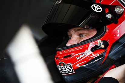 Memories of his father drive Erik Jones to racing excellence